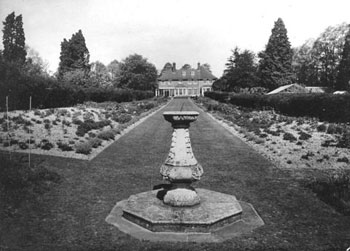 1946-07-HEATHERWOLD-Esher