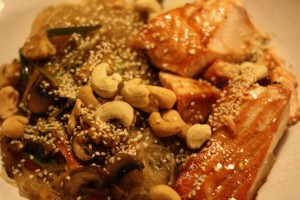 teriyaki-salmon-noodle